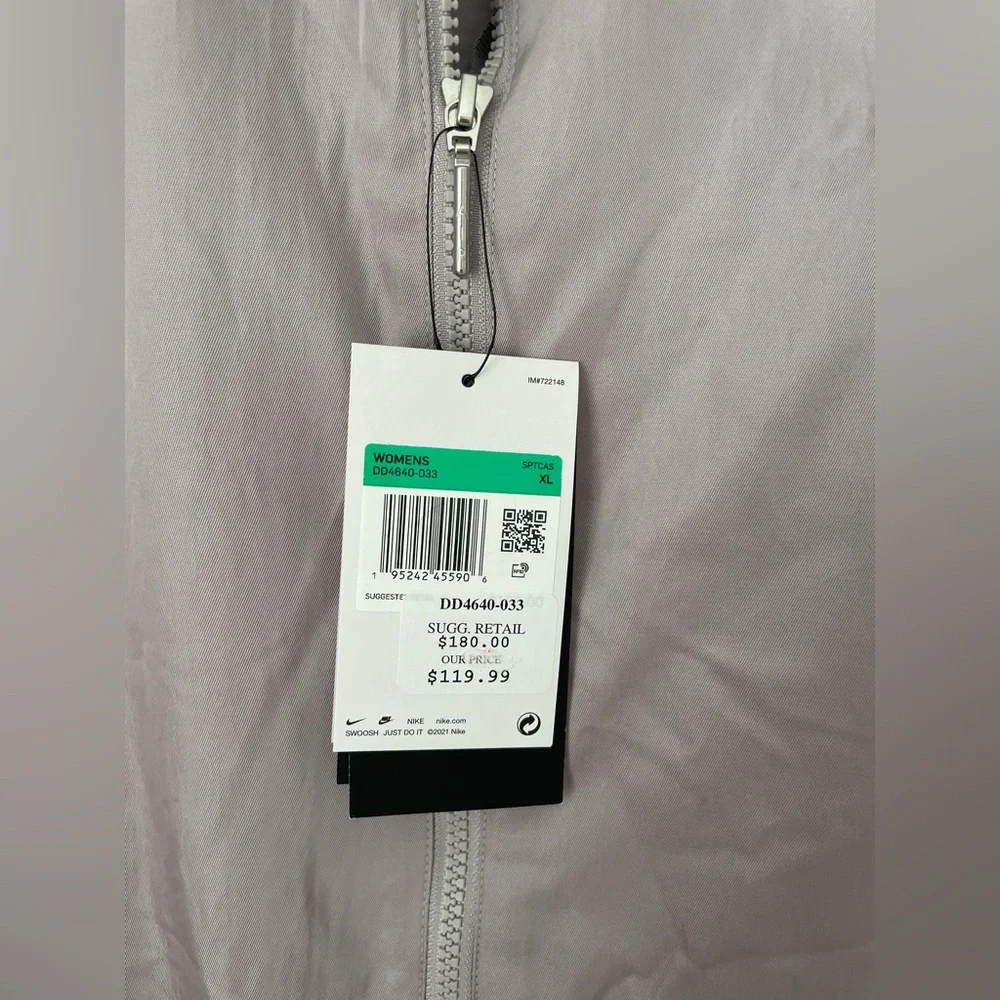 Nike Therma-FIT Mid-Length Light Gray Bomber Jacket